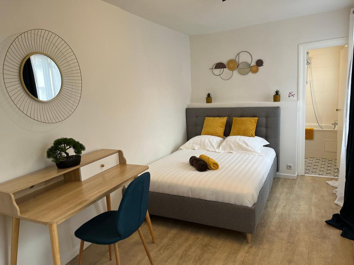 Le Voltaire Apartment Melun Bagian luar foto